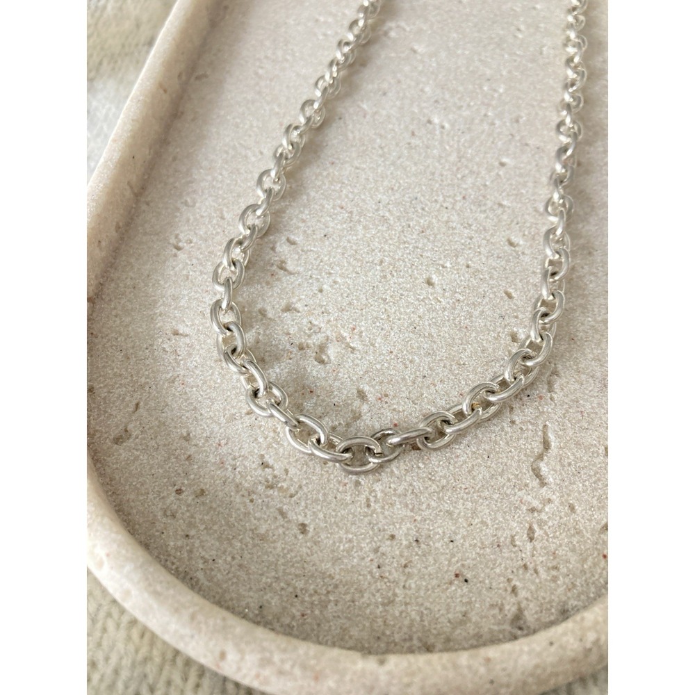 Silver Tone Oval Link Choker Necklace Classic Minimalist Layering Chain Collar